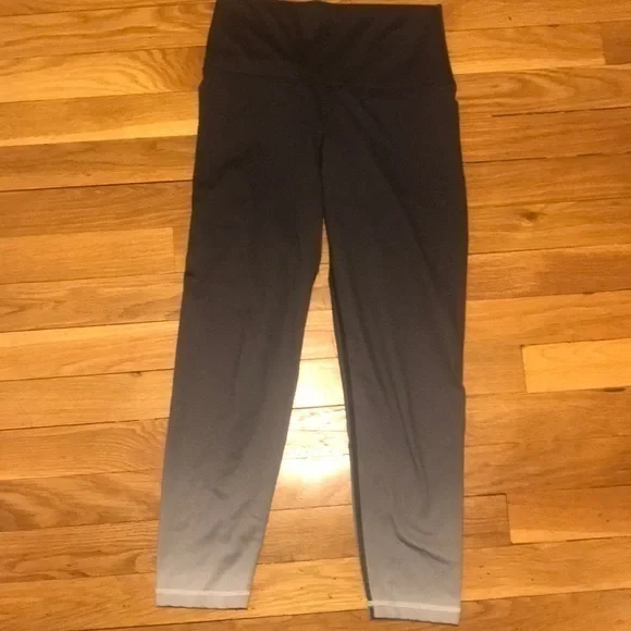 Women leggings - Picture 1 of 5